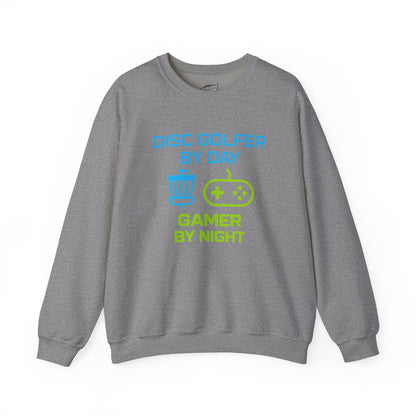 Disc Golfer by Day, Gamer by Night Men's Basic Crewneck Sweatshirt (Classic Fit)